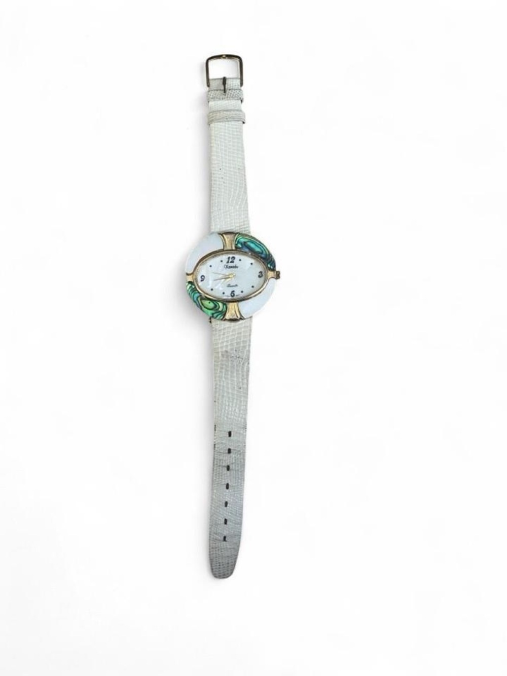 Vintage Xavonda Mountain Abalone Shell Mother of Pearl Quartz Watch